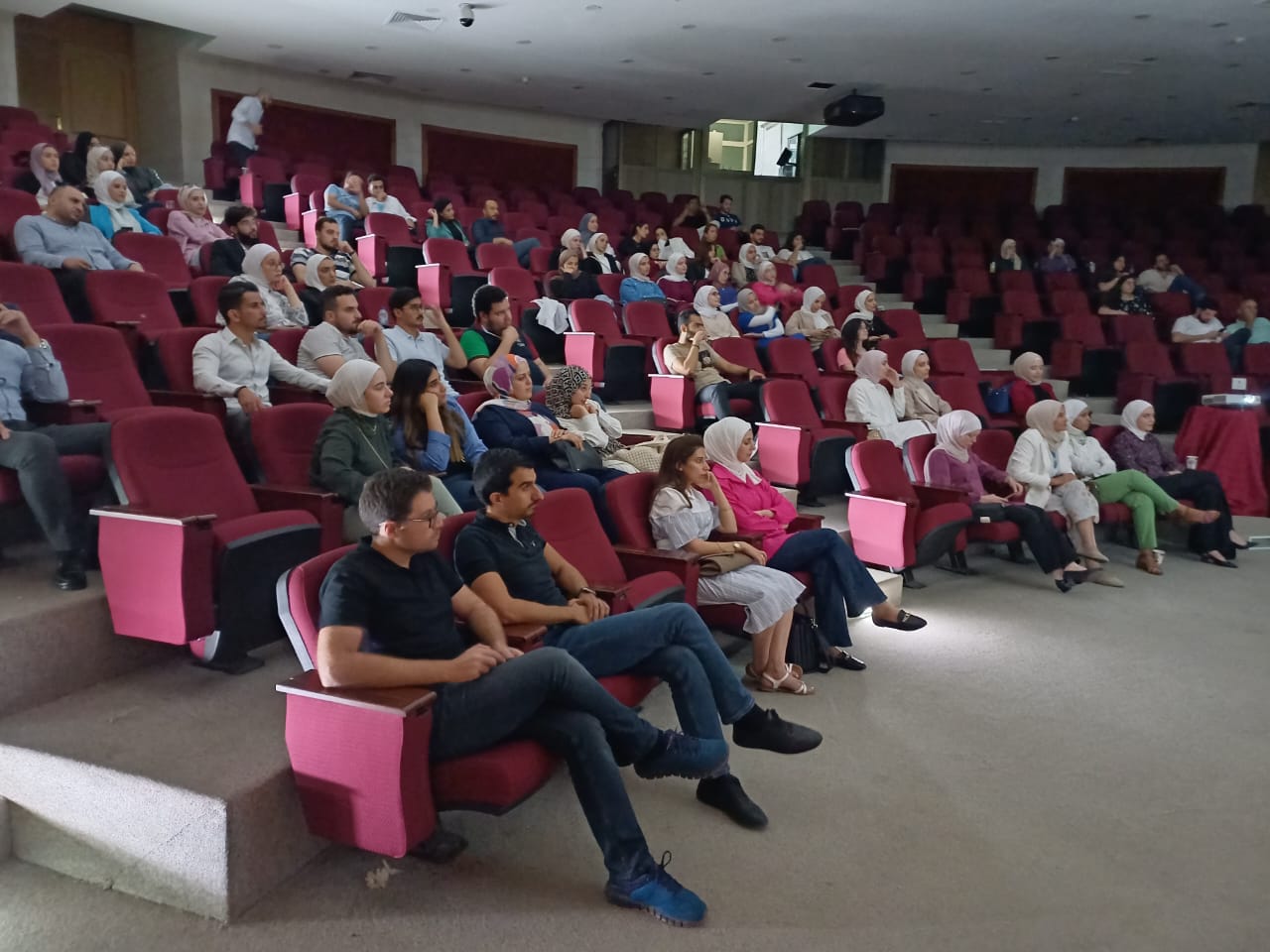 najla &kh lec.3.jpg
